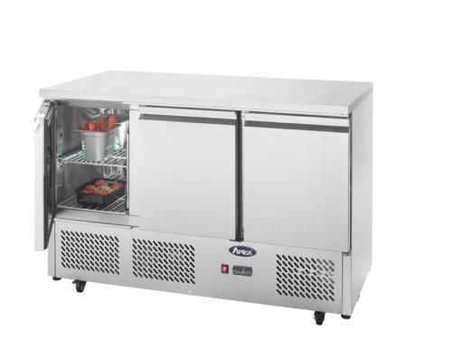 Kühltisch 3-türig 4 x GN 1/1